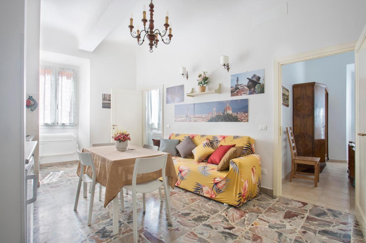 Le Grazie In Superb Location Apartamento