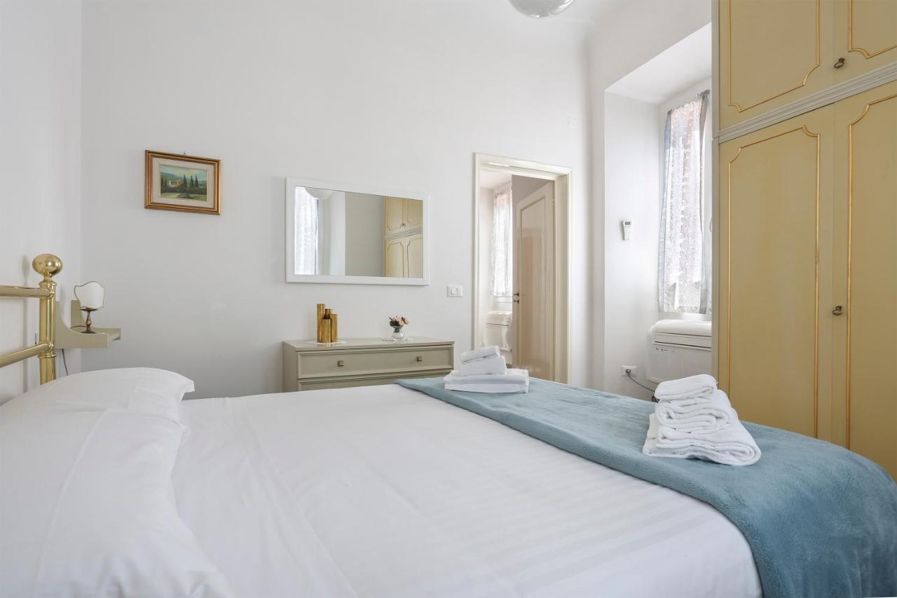 Apartamento Le Grazie In Superb Location