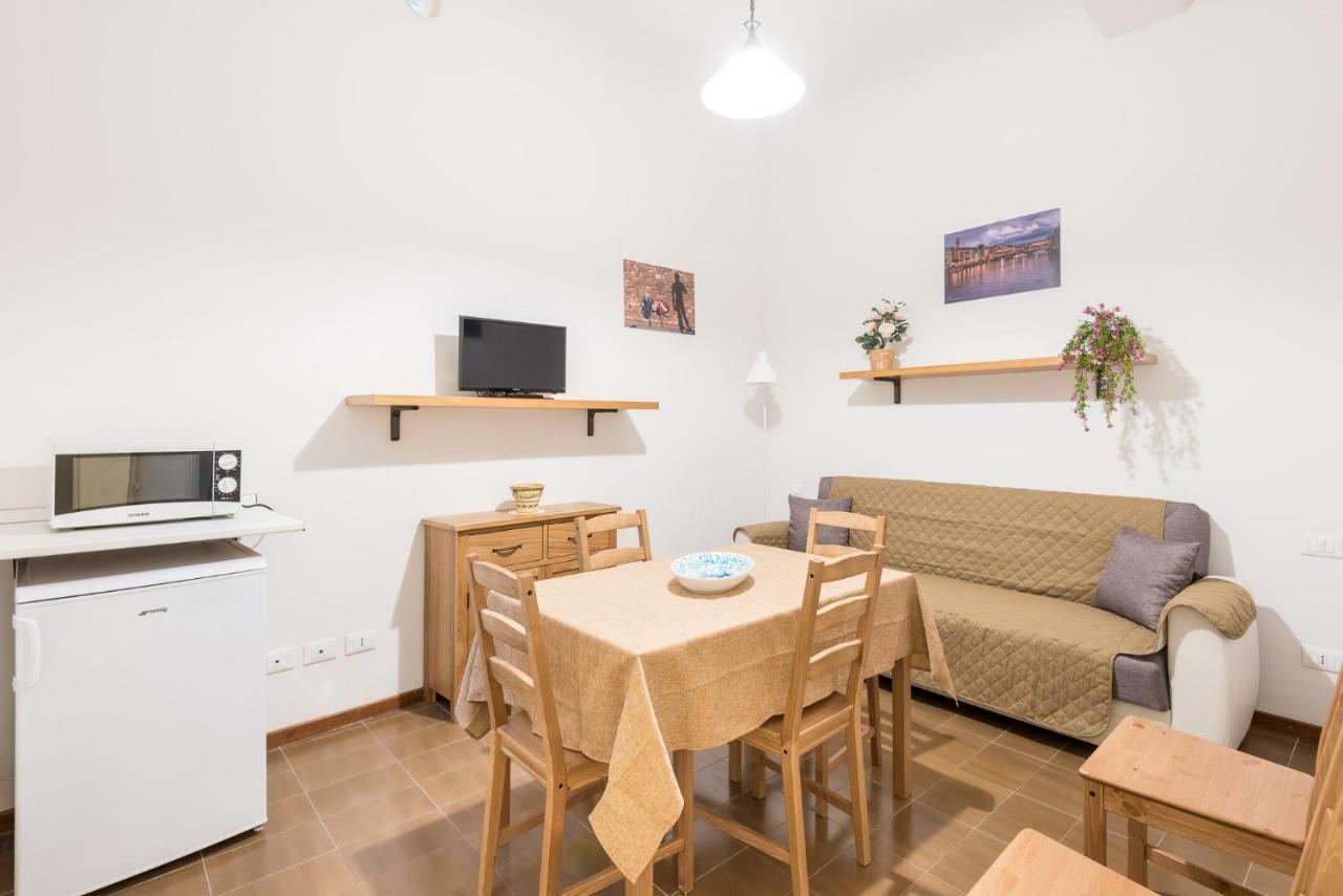 Le Grazie In Superb Location Apartamento *
